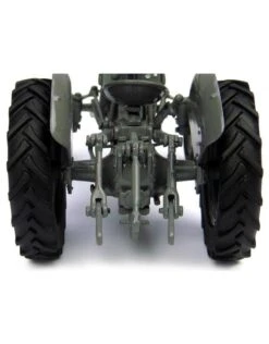 Universal Hobbies 4189 - Ferguson TEA 20 1:32 -Miniatuur Speelgoed Winkel universal hobbies universal hobbies 4189 ferguson 3