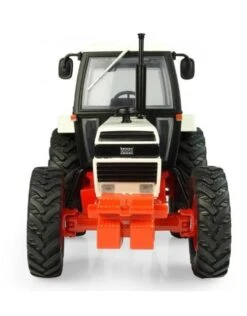 Universal Hobbies 4279 - David Brown 1490 4WD 1:32 -Miniatuur Speelgoed Winkel universal hobbies universal hobbies 4279 david bro 3