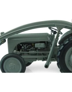 Universal Hobbies 5247 - Ferguson TEA 20 Met Frontlader / Bananaloader 1:32 -Miniatuur Speelgoed Winkel universal hobbies universal hobbies 5247 ferguson 3