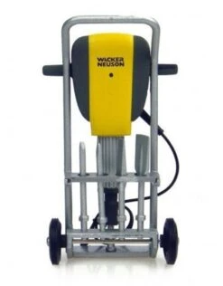 Universal Hobbies Neuson Hammer EH65 US Version 1:12 -Miniatuur Speelgoed Winkel universal hobbies universal hobbies neuson hammer 2