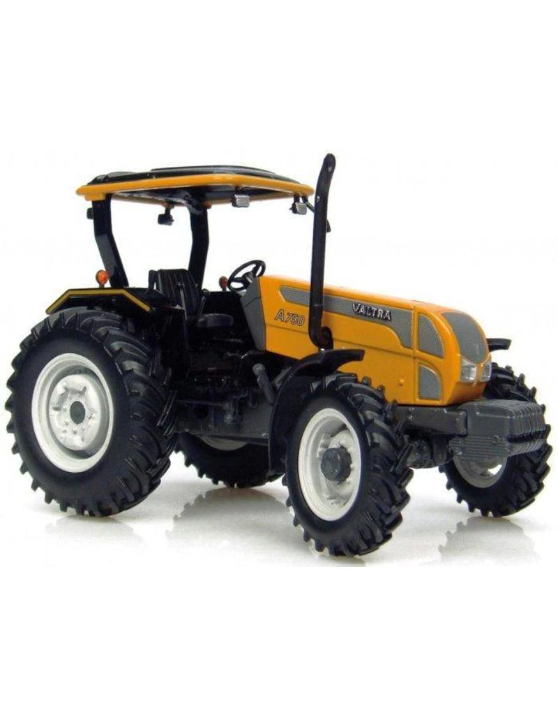 Universal Hobbies Valtra A750 1:32 1 Universal Hobbies Valtra A750 1:32