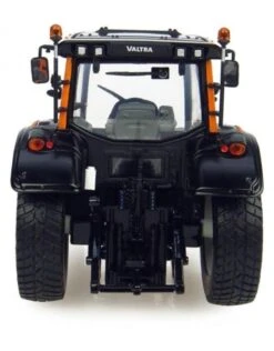 Universal Hobbies Valtra N 121 Kommunal 1:32 -Miniatuur Speelgoed Winkel universal hobbies universal hobbies valtra n 121 k 3