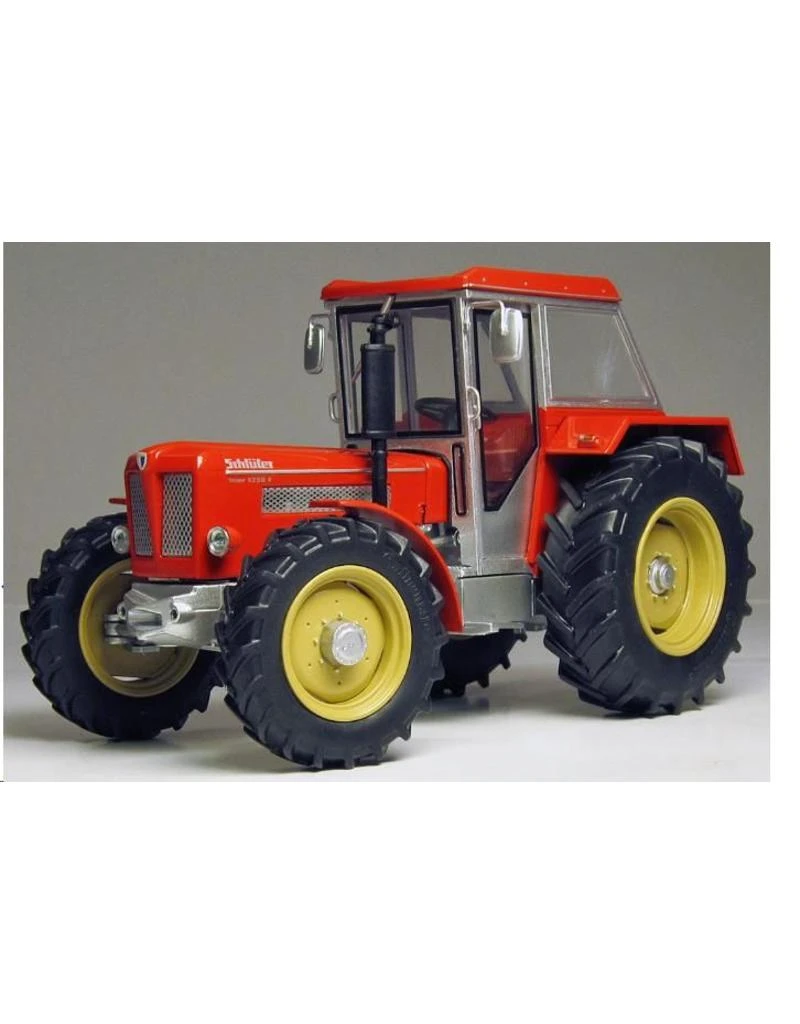 Weise Toys 1055 - Schluter Super 1250V Met Cabine (1968-1973) 1:32 1 Weise Toys 1055 - Schluter Super 1250V Met Cabine (1968-1973) 1:32